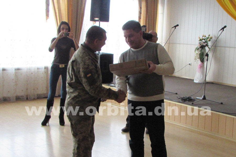 volonteri_dk_05-12_04