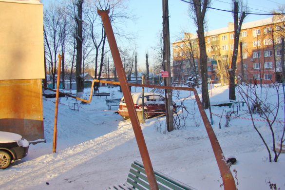 Чистили снег – повредили газовую трубу
