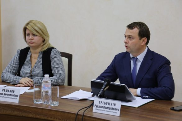 На внеочередную сессию в Покровске вынесли один, но судьбоносный вопрос