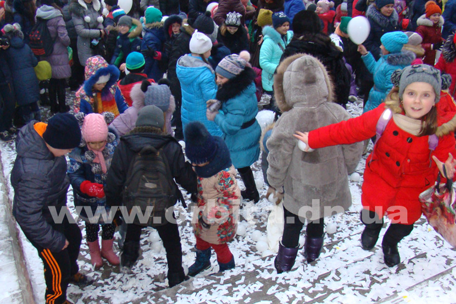 otkritie_elki2016_17