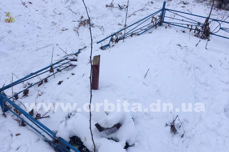 kladbische_dinas_16-01_04