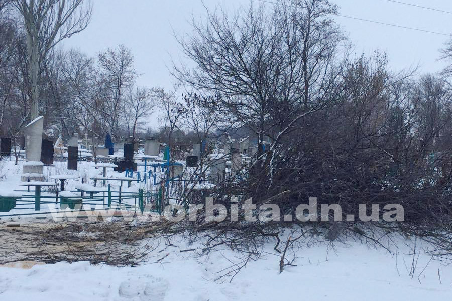 kladbische_dinas_16-01_10