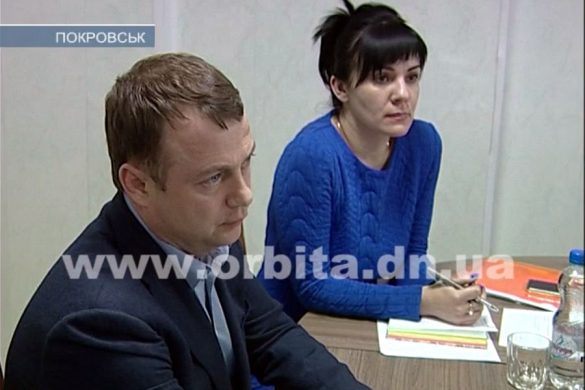 На личный прием мэра в Покровске записалось около сотни горожан
