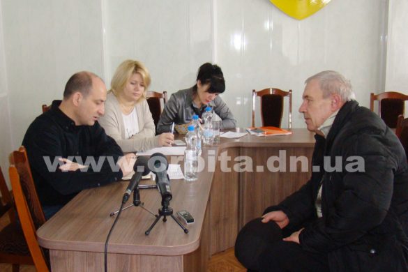 Замгубернатора Донецкой области разбирался с коммунальными проблемами жителей Покровска