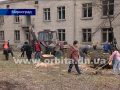 В Мирнограде на субботник вышли около 400 человек