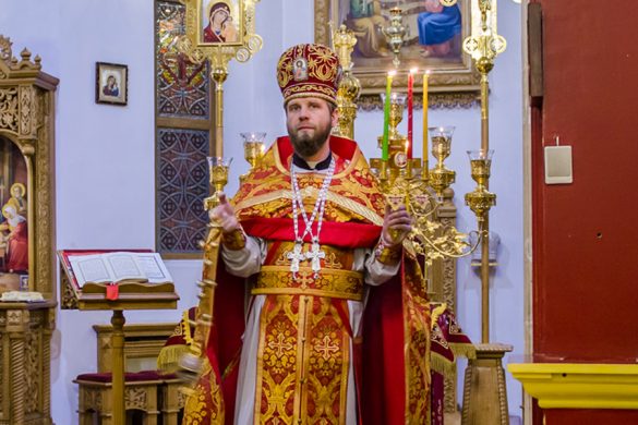 Пасхальные богослужения в храмах Покровского благочиния