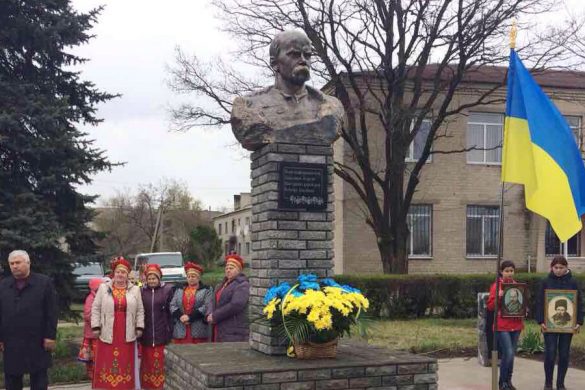 В Сергеевке открыли памятник Тарасу Шевченко