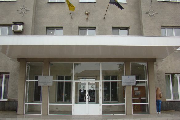 Два детсада и Дворец культуры в Мирнограде канут в Лету?