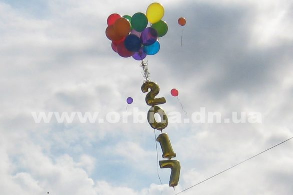 В покровских школах №4 и №12 прозвенел последний звонок
