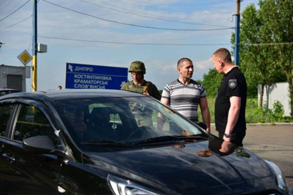 10 інтелектуальних камер та блокпости. Система безпеки Покровська в дії