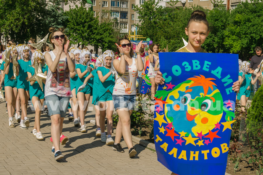 den_detey_lazurniy_08