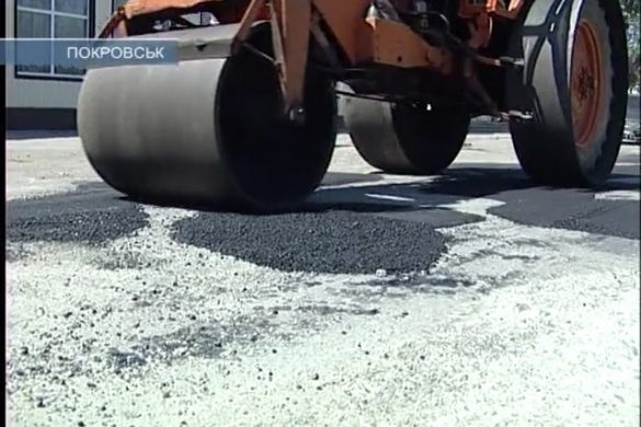 На улице Шмидта начался ямочный ремонт