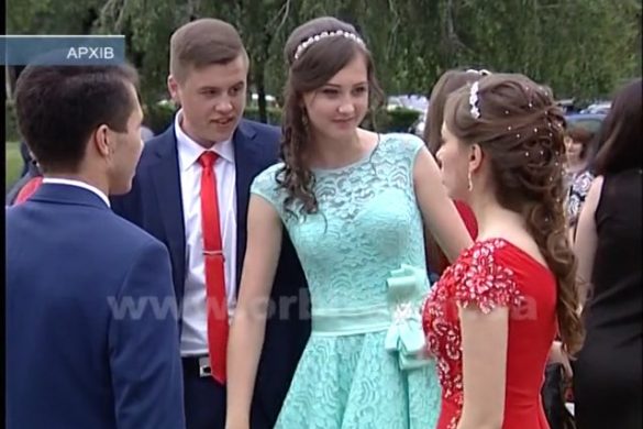 В школах Покровска подвели итоги учебного года