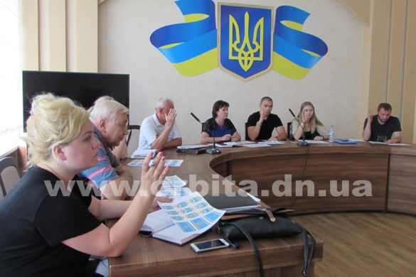 Ласточка или Богородица? Обсуждение символики Покровска вышло на финишную прямую