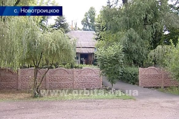 За подписью – к голове домой, или Как жители Новотроицкого борются за присоединение к Покровску