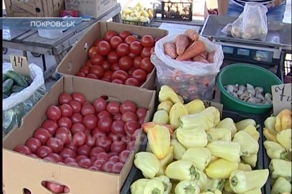 Сезон консервации стартовал! Почем продукты на рынке Покровска?