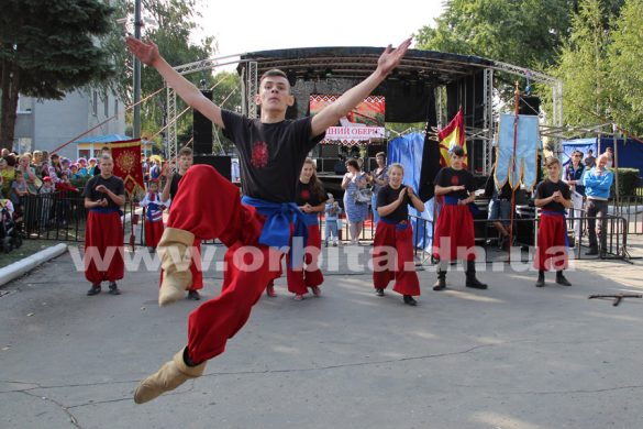 В Покровске проходит этнофестиваль «Східний оберіг»