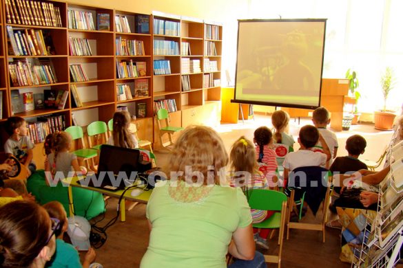 Этнофестиваль в Покровске: кинопоказы в поддержку сгоревшего кинотеатра «Мир»