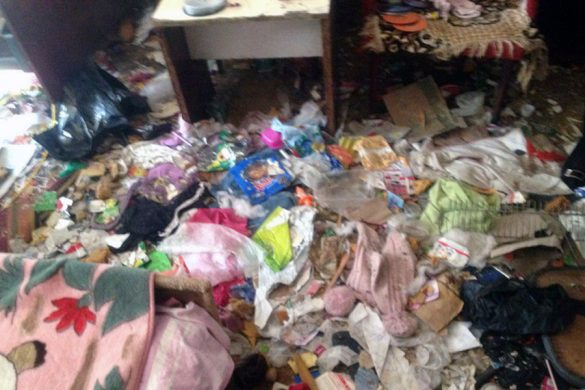 В Покровську 5-річна дитина живе серед сміття