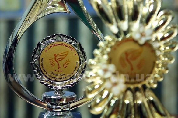 Новые достижения народного театра песни «Златица»