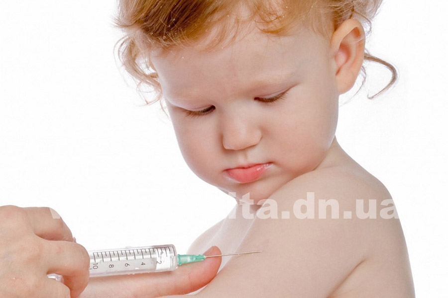 medicina_rebenok_privivka1