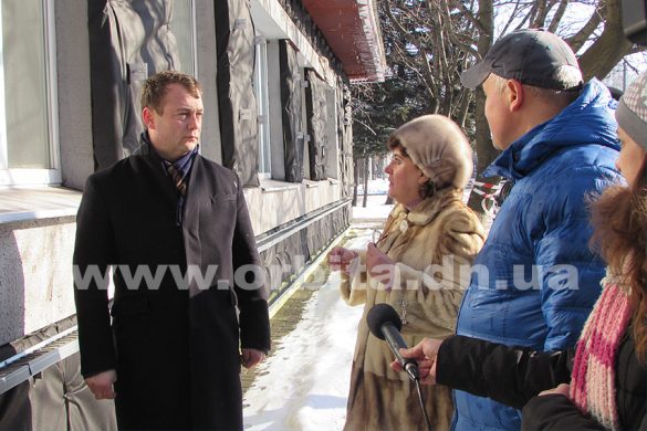 В Покровске утепляется здание городской стоматологической поликлиники