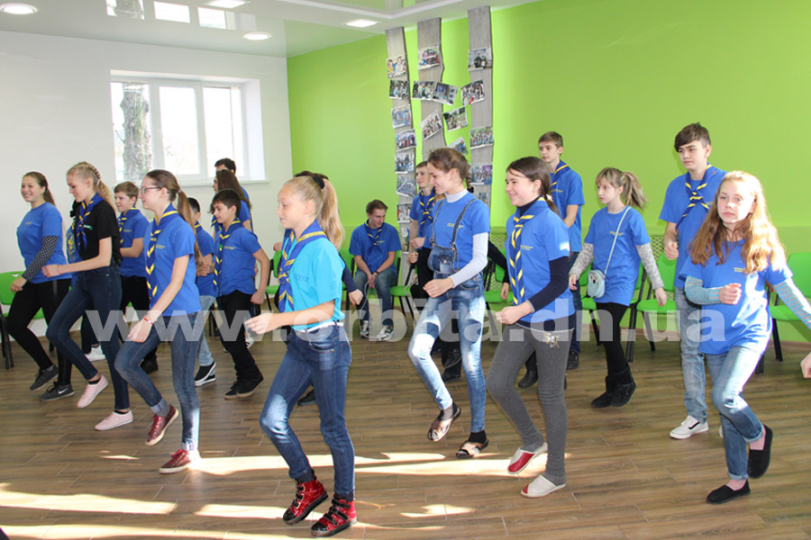 jebrivskiy_molod_centr_15