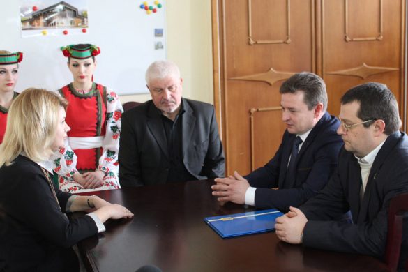 Покровск заключил меморандум о культурных связях с Черниговской областью