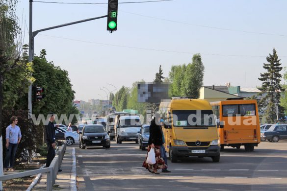 Пешеходы-«камикадзе», или Почему жители Покровска игнорируют светофоры