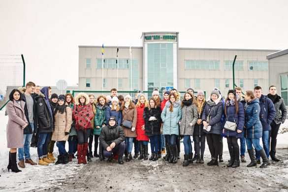 Киевские студенты посетили ведущие пищевые предприятия Донецкой области