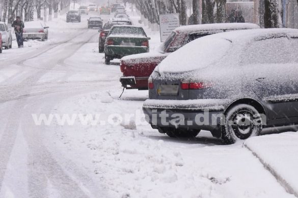 Чи витримав Покровськ випробування першим рясним снігом?