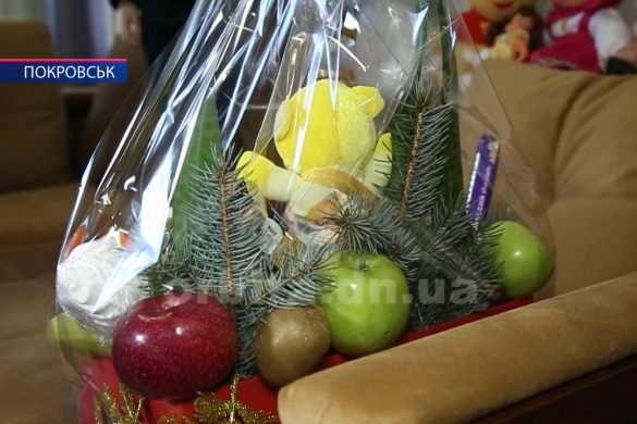 До Дня Соборності можновладці Покровська відвідали сім’ї загиблих учасників АТО