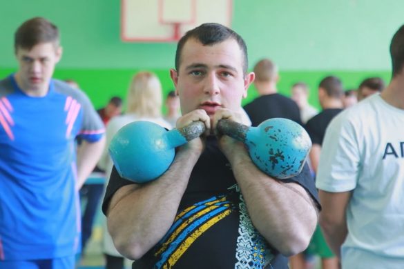 Учні професійних ліцеїв Донеччини визначали кращого у «Козацькій насназі»