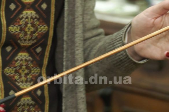 Чарівні палички виготовляють в Покровську