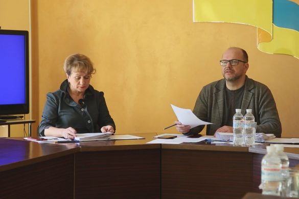 Сесія міської ради у Мирнограді – обдаровані діти, зміни до бюджету, соціальний захист