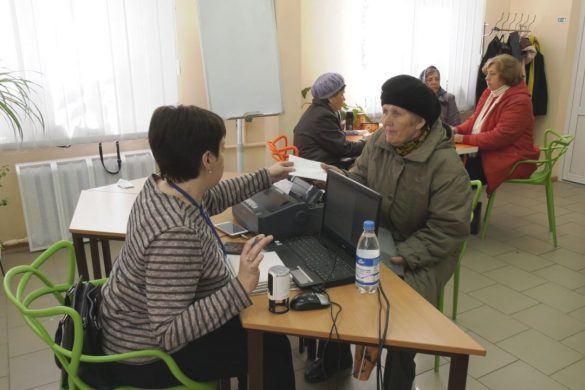 Мобільний офіс УСЗН провів прийом для жителів Родинського