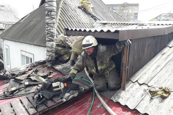 У Мирнограді палав будинок