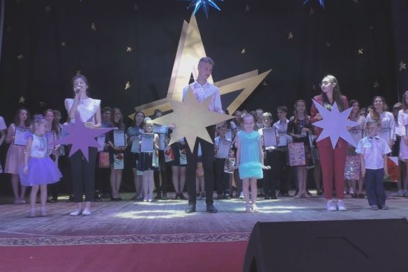 Фестиваль «Освітній тріумф» відбувся у Добропільському Центрі культури та дозвілля