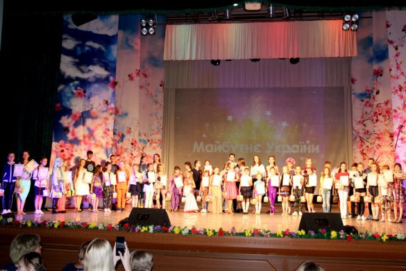 «Журавлиний бал» у НВК №1 - нагороджено кращих учнів та вчителів