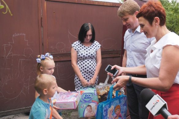 Родину загиблого учасника АТО відвідав міський голова Мирнограда