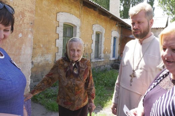 Ветеранів відвідали представники місцевої влади та духовенства