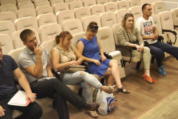 ОВК 50 округу активно працює - наразі впорядковуються списки членів дільничних комісій