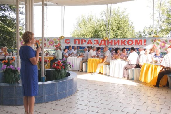 Душевне свято для ветеранів шахтарської праці організувало ПРАТ «Донецьксталь»