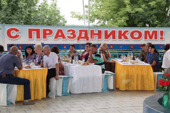 В ШУ «Покровское» тепло и по-семейному поздравили шахтерские династии