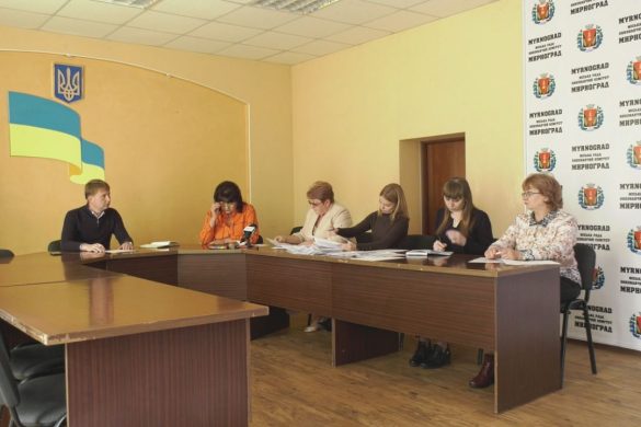 Матеріальну допомогу для мешканців Мирнограда розподілили на засіданні спеціальної комісії