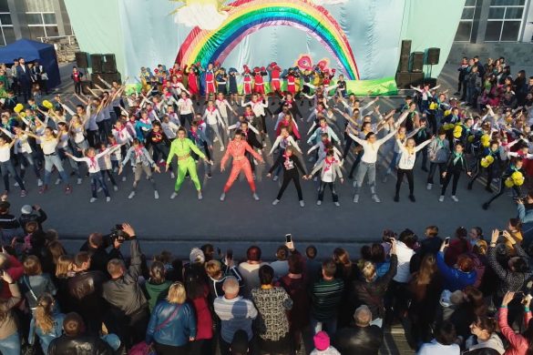 Яскравий сплеск дитячих талантів - Палац культури ШУ «Покровське» відкрив новий творчий сезон