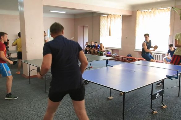Традиційний турнір з настільного тенісу провели у ДонНТУ