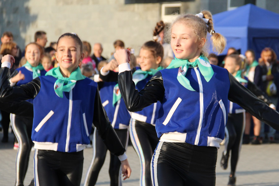 dk_otkr_tvorch_sez_80