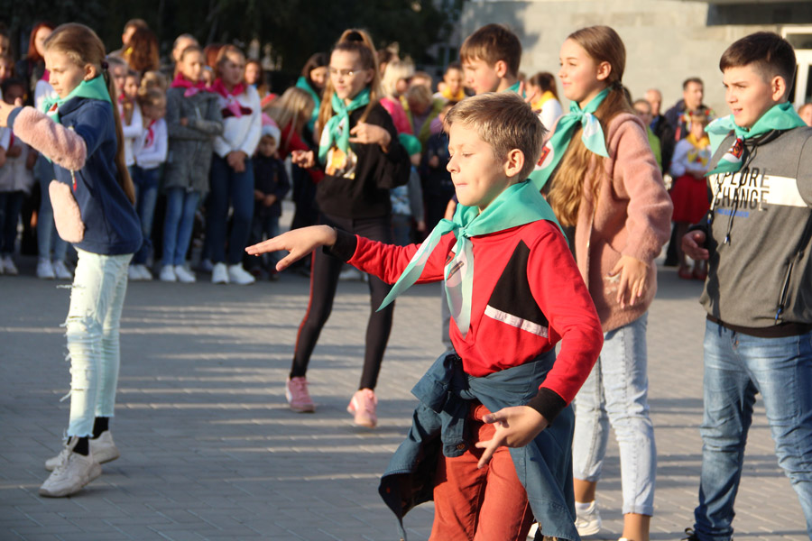 dk_otkr_tvorch_sez_82