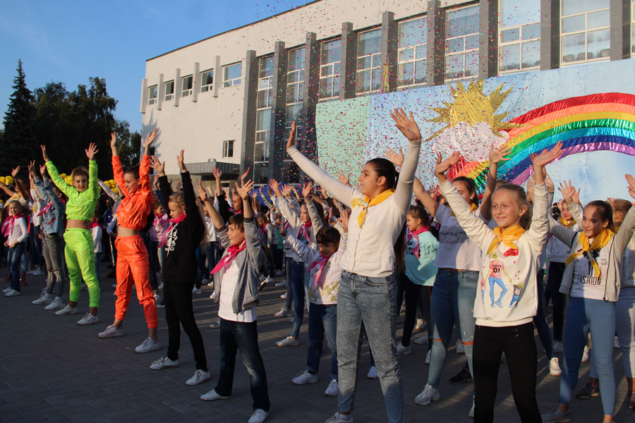 dk_otkr_tvorch_sez_93